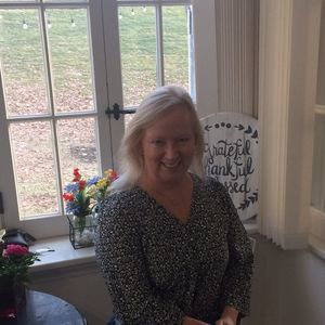 Meet your Posher, Linda